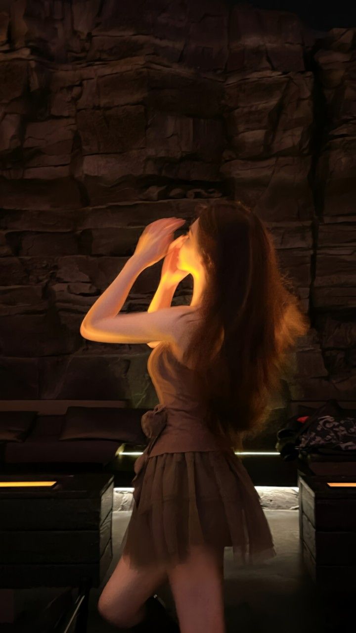 Cùng Bạn Thân Chơi Đấu Dế, Khiến Trai Đẹp Và Đại Ca Ngơ Ngác