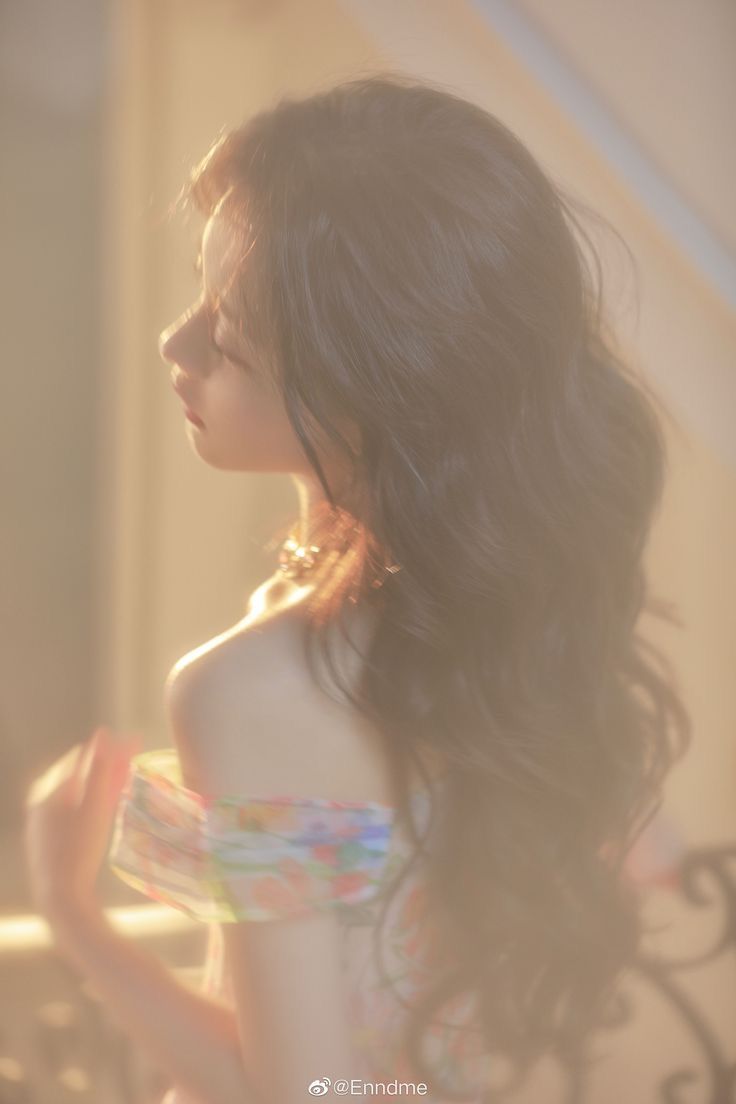 Máy Lạnh Nhà Trên Thổi Hơi Nóng Xuống Nhà Tôi