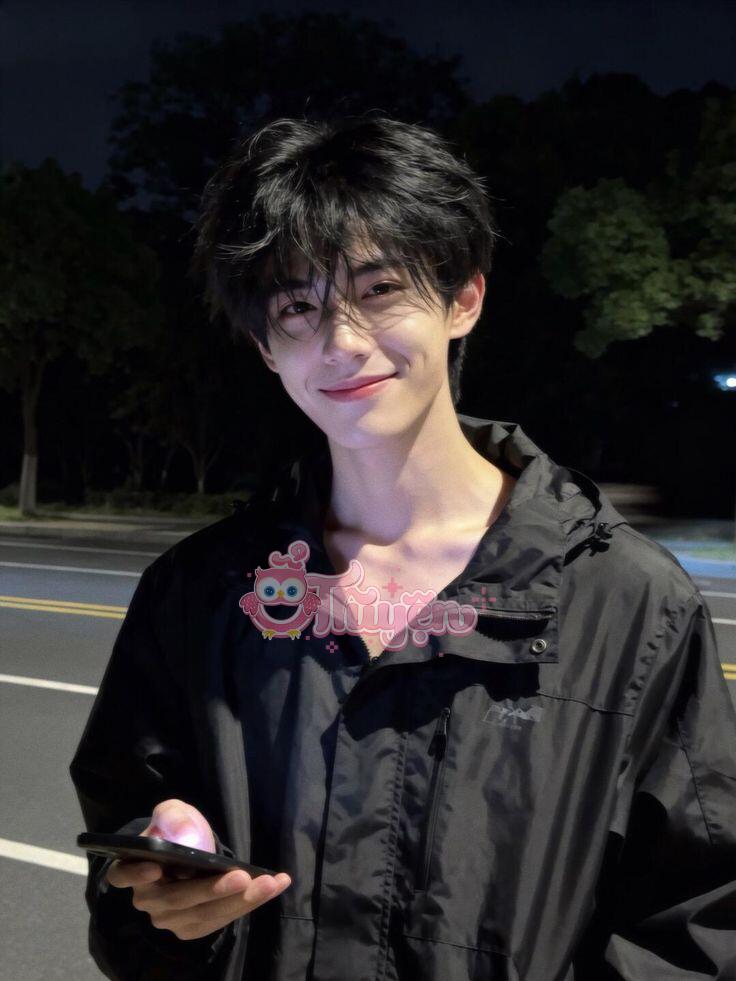 Thần Tài Chuyển Sinh Lại Bị Coi Là Sao Chổi